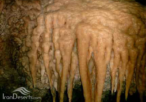 غار میرزا رفسنجان 